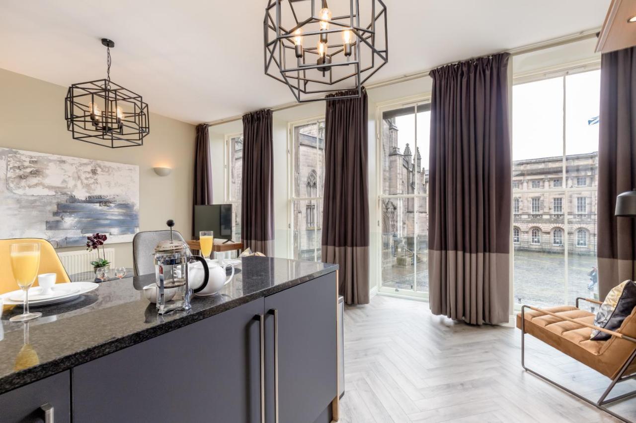 אדינבורו Royal Mile Apartments By Joivy מראה חיצוני תמונה