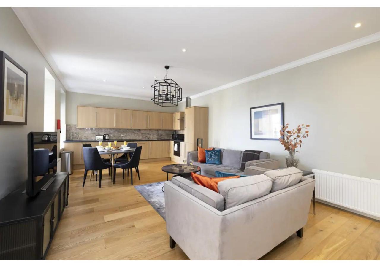 אדינבורו Royal Mile Apartments By Joivy מראה חיצוני תמונה